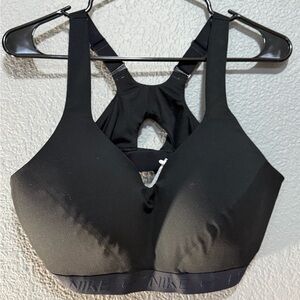 Nike Women's Sleek Black Sports Bra